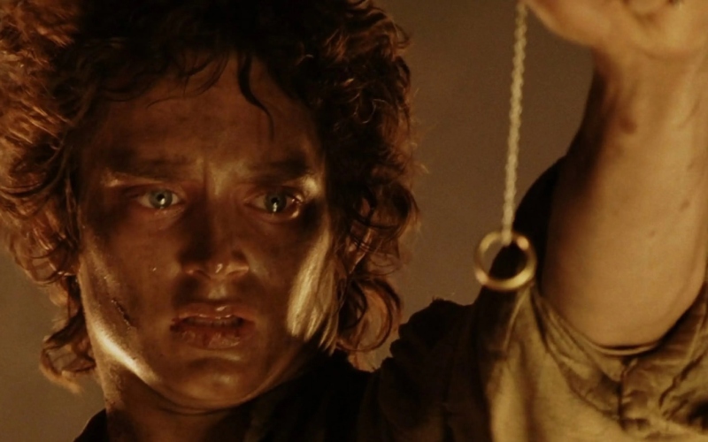 Por qué Frodo no tira el Anillo en el Monte del Destino